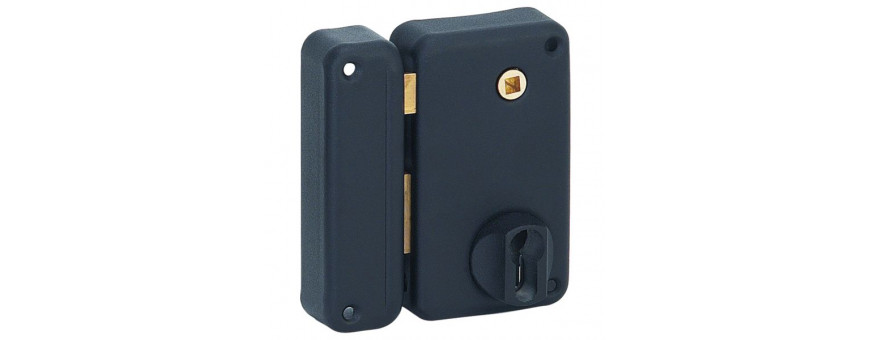 Quincaillerie / contrôle accès