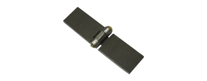 Ferrure de porte et volet